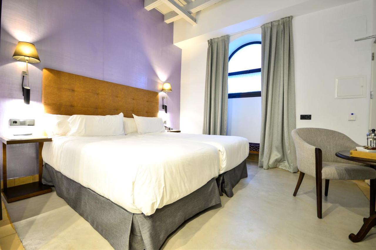 Hotel Legado Alcazar (Adults Only) Seville Ngoại thất bức ảnh