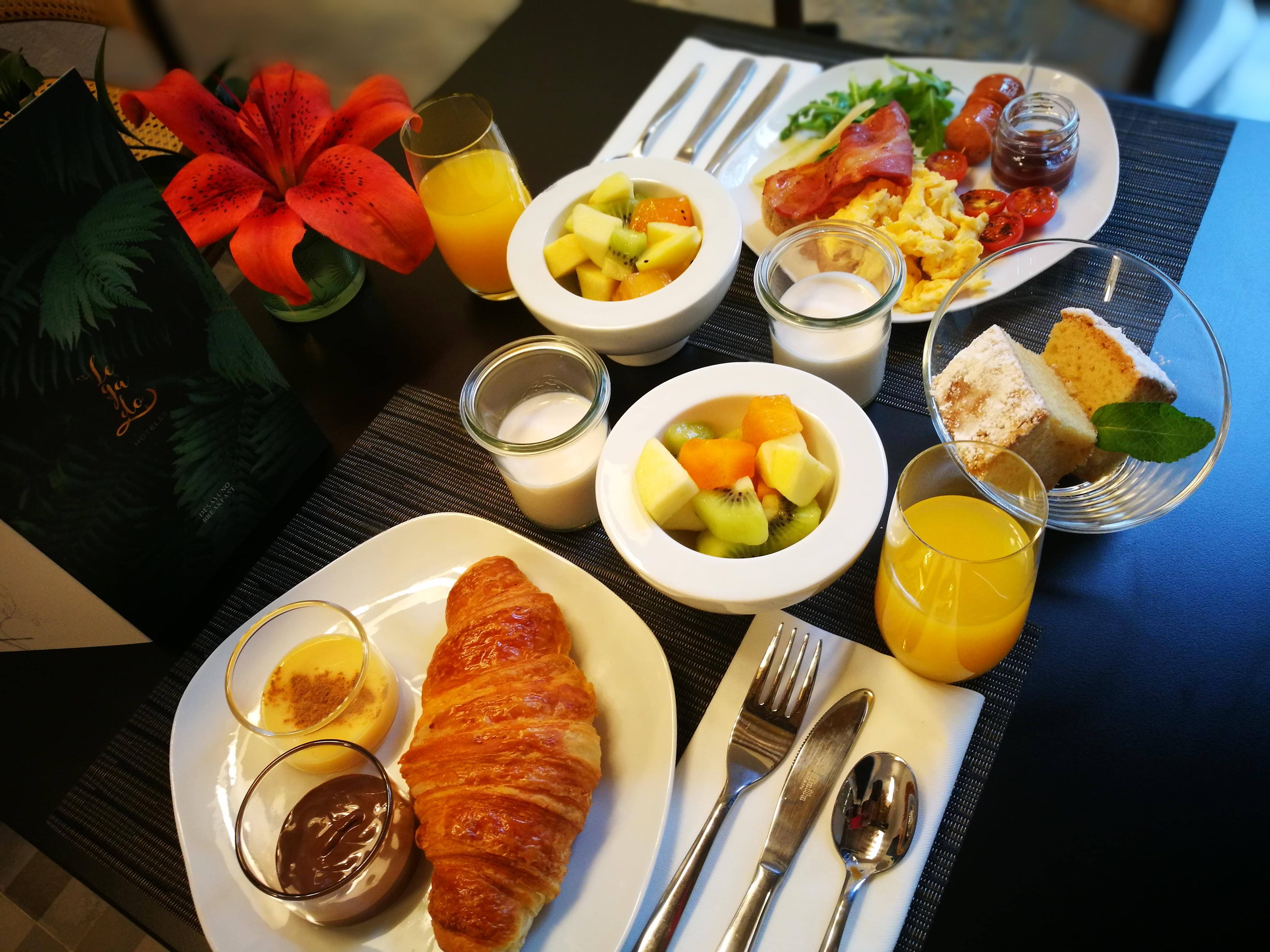 Hotel Legado Alcazar (Adults Only) Seville Ngoại thất bức ảnh
