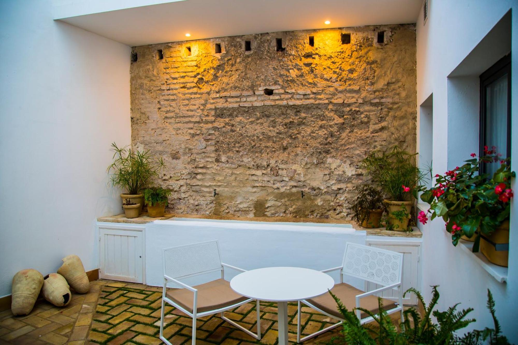 Hotel Legado Alcazar (Adults Only) Seville Ngoại thất bức ảnh