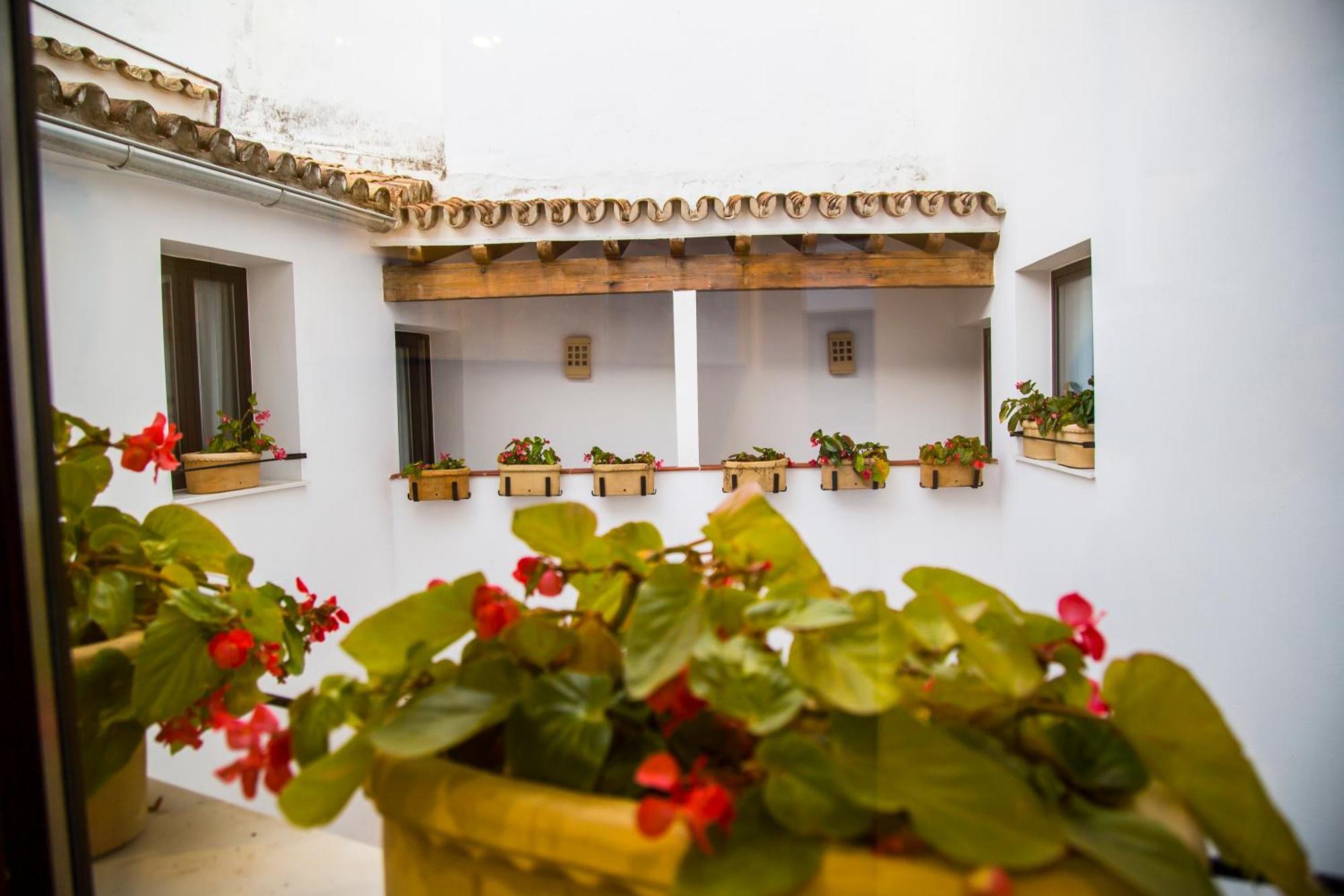 Hotel Legado Alcazar (Adults Only) Seville Ngoại thất bức ảnh