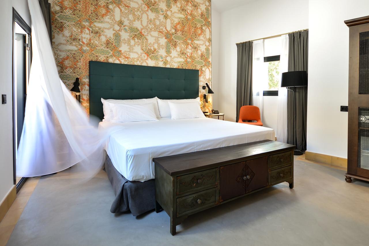 Hotel Legado Alcazar (Adults Only) Seville Ngoại thất bức ảnh
