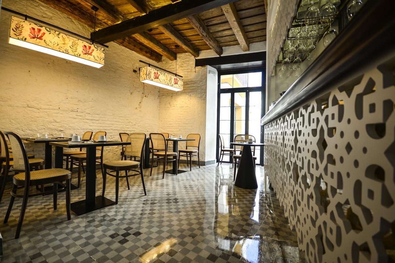 Hotel Legado Alcazar (Adults Only) Seville Ngoại thất bức ảnh