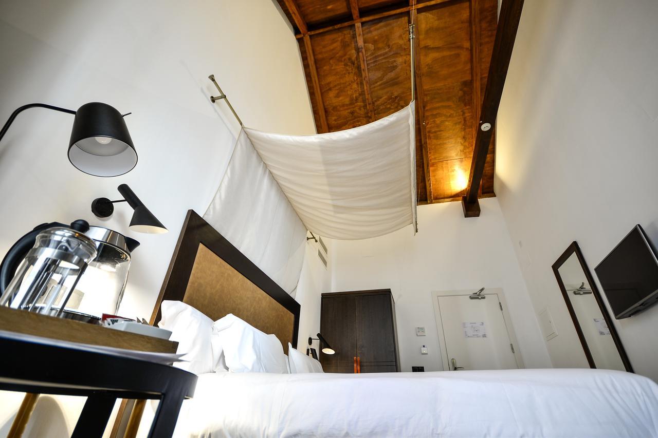 Hotel Legado Alcazar (Adults Only) Seville Ngoại thất bức ảnh